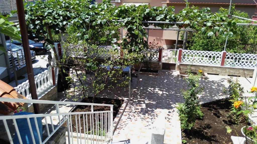 Badza Apartment Kotor Exterior foto