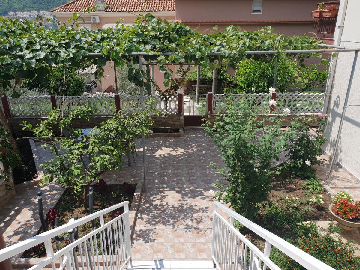 Badza Apartment Kotor Exterior foto